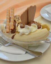Ijssalon: coupe banana split
