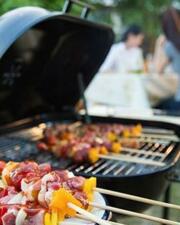 Lentebar met BBQ