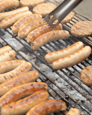 Avondsnack braadworst met krieken