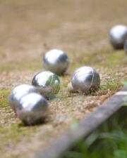 Petanque in onze binnentuin onder leiding van Patrick