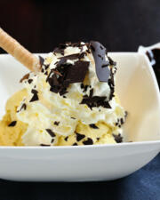 Zoete zonde : dame blanche met warme chocoladesaus