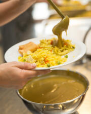 Loempia met curry